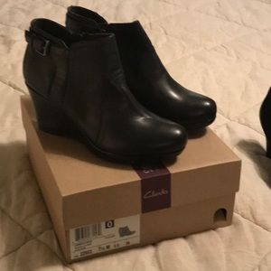 Black leather half boots